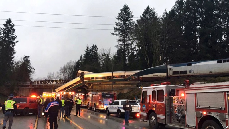 Tai nạn tàu Amtrak ở bang Washington 77c16910