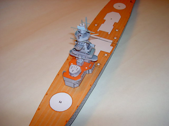 Graf Spee in 1:400 - Fertig Pict1436