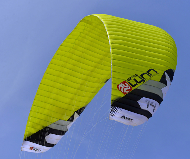 {VENDU} Peter Lynn Aéro V1 A Vendre 7 / 9 / 11 / 14 / 17 m2 900€ Aero-210