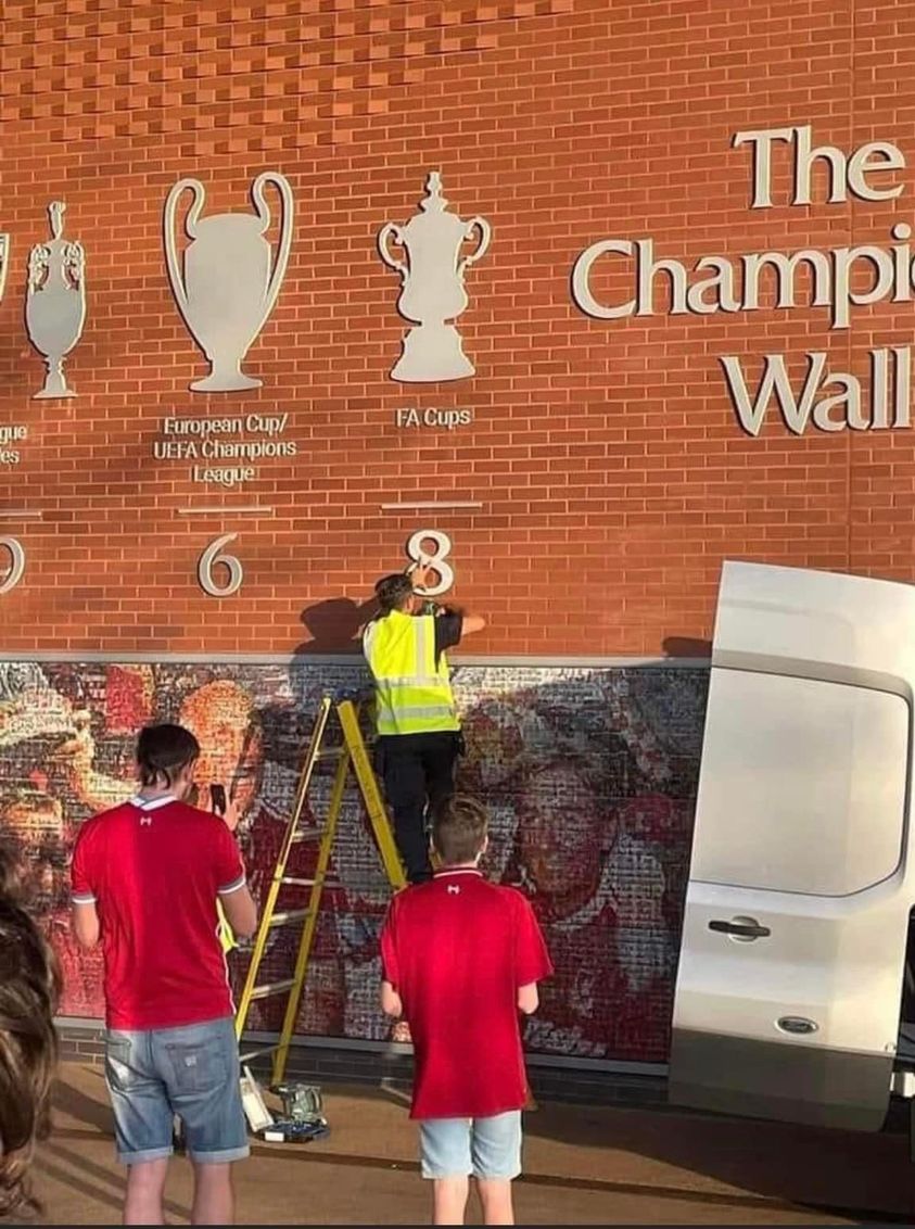 England » FA Cup 2021/2022  » 14.Mai 2022 17:45 Uhr » Finale » FC Chelsea - FC Liverpool 31511