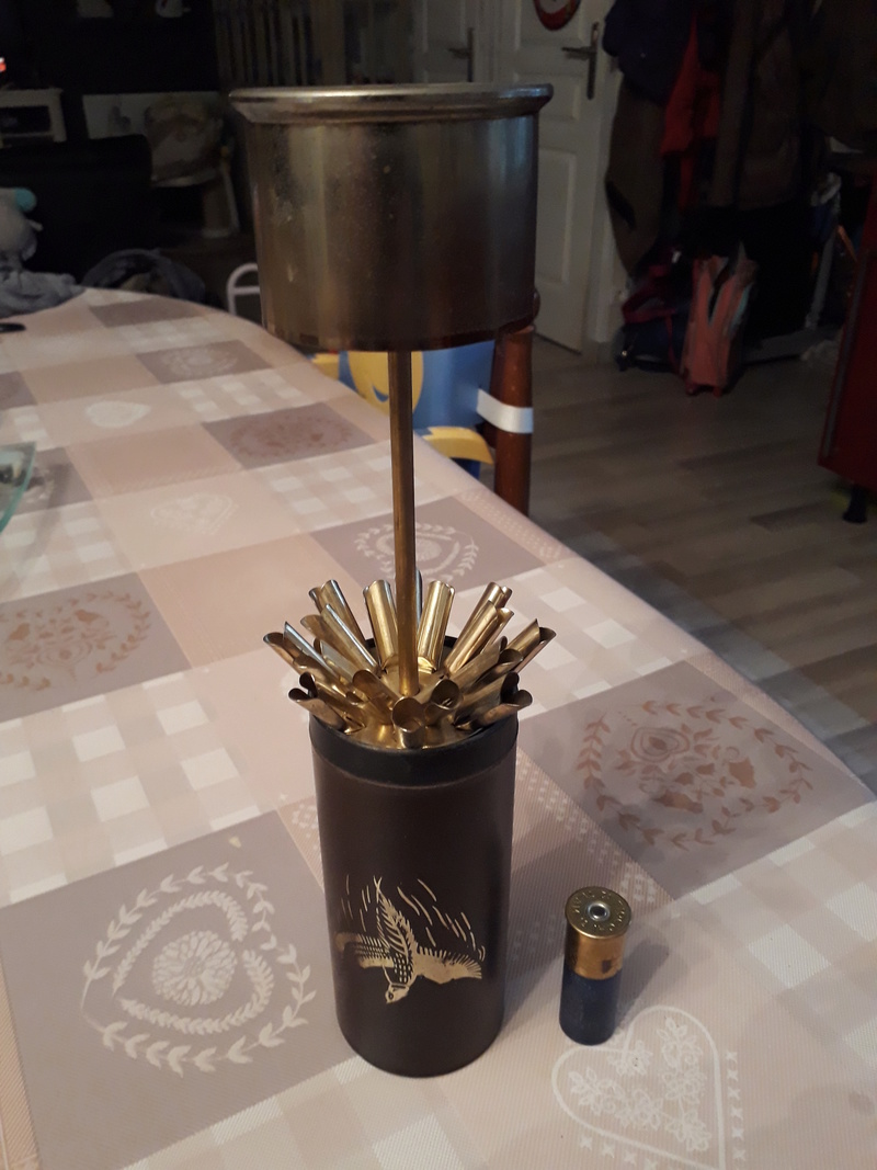 Devinette sur cette objet cartouche, douille 20180436