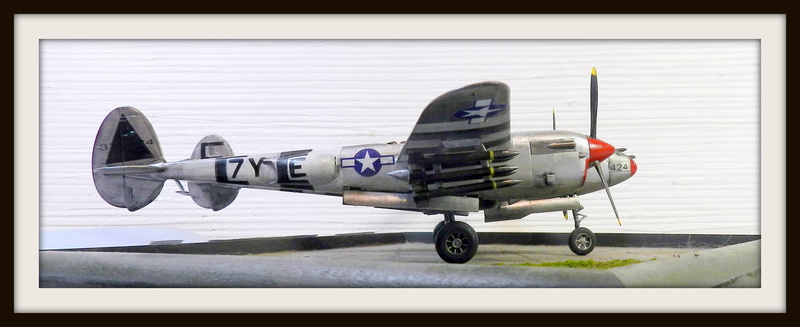  (VITRINE PROJET AA)P-38 J Lightning -1st Lt. Rolland E.Levey 474th FG/429th FS/9th AF 1/48 A00110