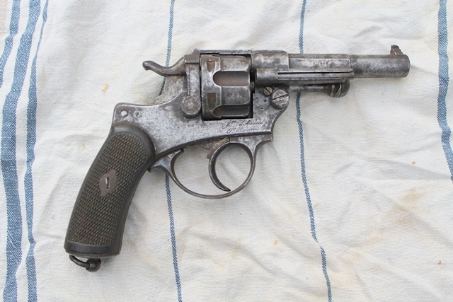 Le revolver modèle 1874  Img_5411