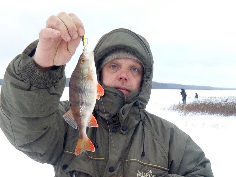 Рыбалка зимняя - Страница 18 E201710