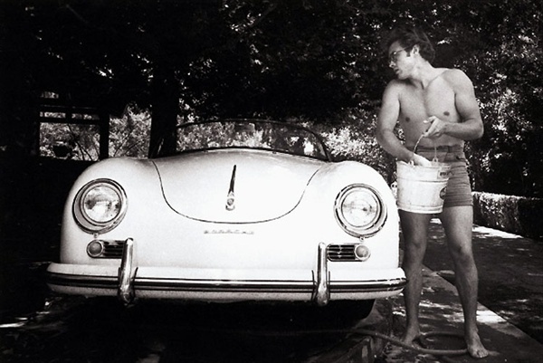 Photos d'époque Volkswagen & Porsche - Page 4 42072110