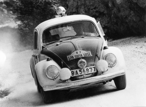 Photos d'époque Volkswagen & Porsche - Page 3 64spa11