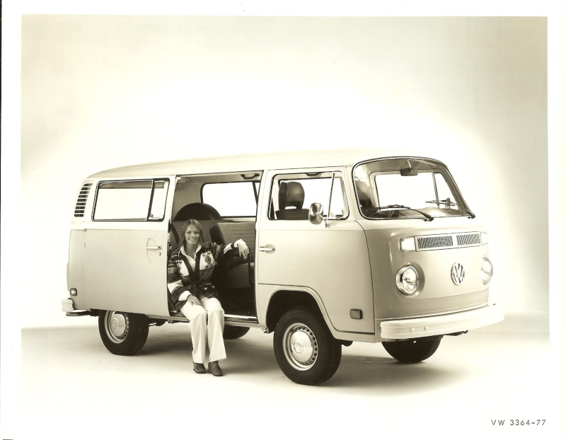 Photos d'époque Volkswagen & Porsche 77bus10