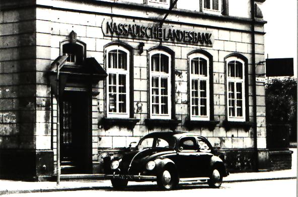 Photos d'époque Volkswagen & Porsche - Page 2 Dyn00618