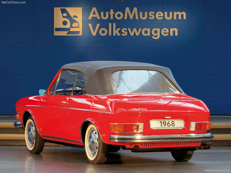 Photos d'époque Volkswagen & Porsche - Page 2 Volksw15