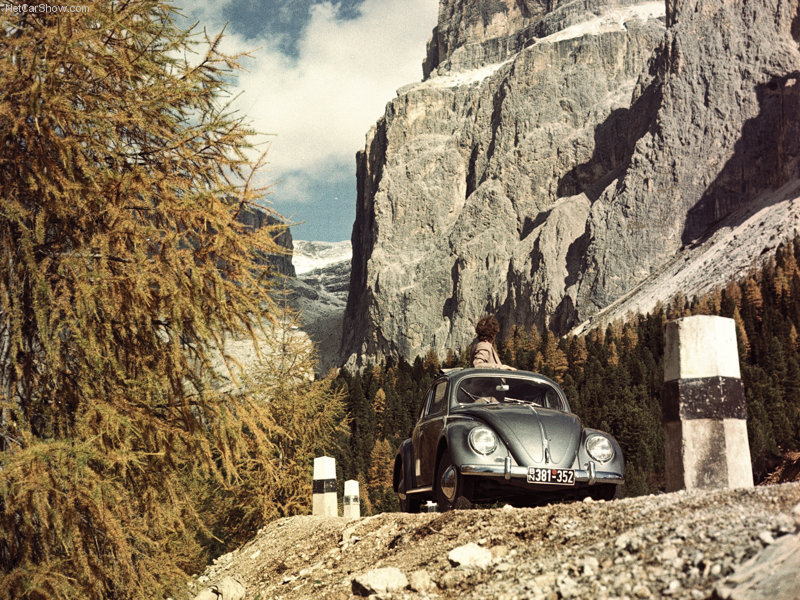 Photos d'époque Volkswagen & Porsche - Page 2 Volksw40