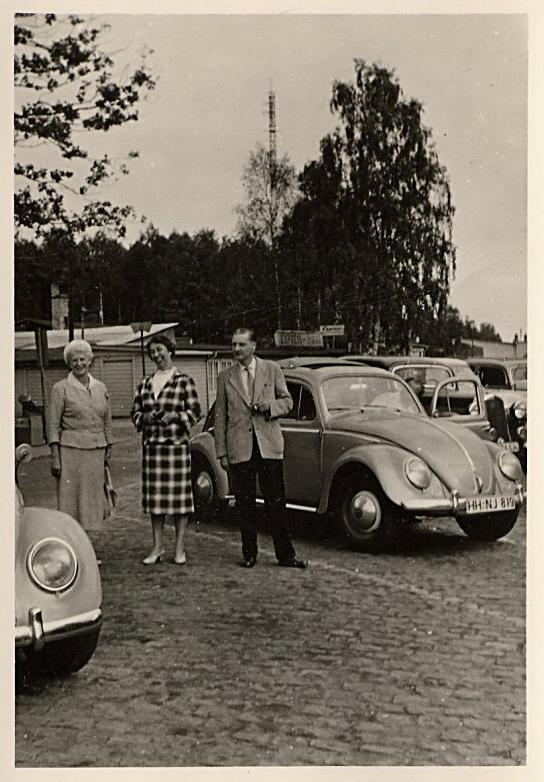 Photos d'époque Volkswagen & Porsche - Page 2 Vw_bee18