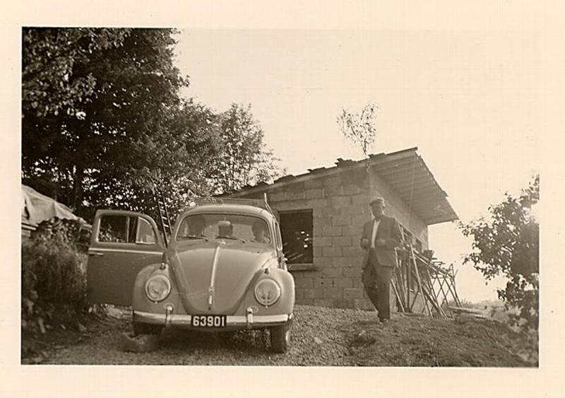 Photos d'époque Volkswagen & Porsche - Page 2 Vw_bee30