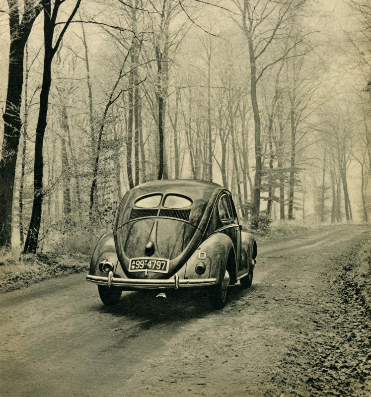 Photos d'époque Volkswagen & Porsche - Page 2 Vw_bee40