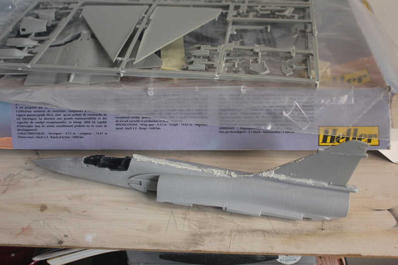 1/48  Mirage 2000 c  Heller    FINI Img_3313