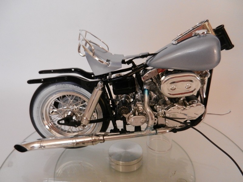 Projet Harley-Davidson Électra Glide - Échelle 1:8 No 85-7308 Dscn7951