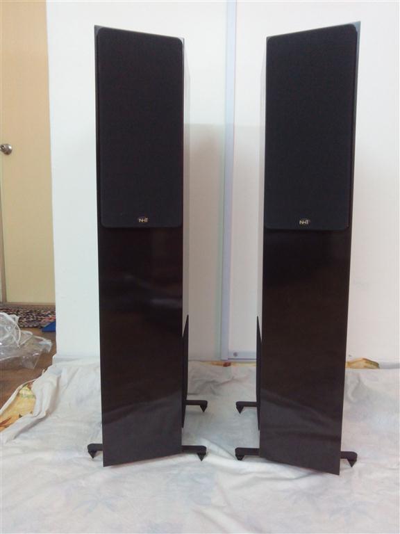 SOLD NHT 2.5i Floorstanding Speakers