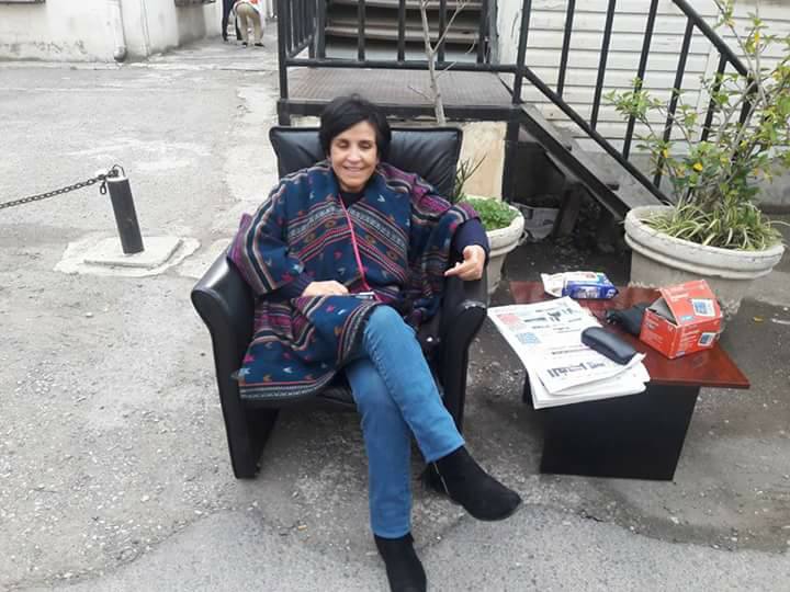Hadda Hazem a entamé  lundi 13 novembre 2017 sa grève de la faim à la Maison de la presse Tahar Djaout d’Alger. 1301