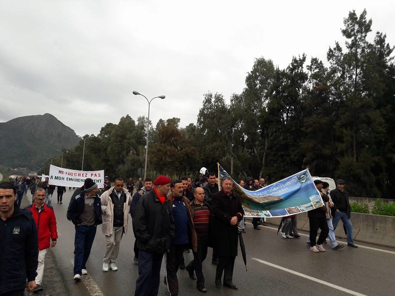 Aokas 09 décembre 2017 : Grandiose marche pour la sauvegarde de La bande boisée. - Page 2 1610