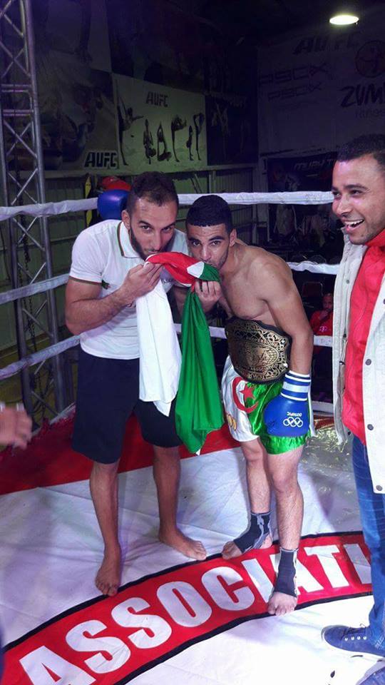Rabhi Hicham de Tala Khaled (Aokas) est sacré champion d'Afrique de kick boxing (61kg) organisé en Egypte 221