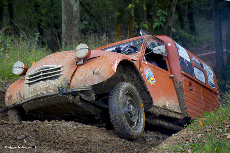 GO -----> 7eme Rencontre 2CV 4X4 et TT Saint Lucien 7/8 Octobre 2017 Img_6318