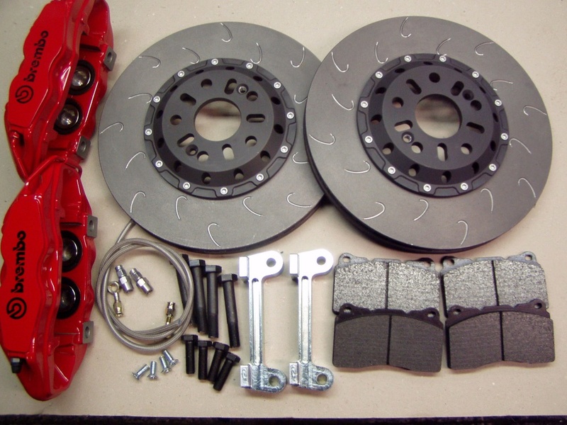 [VENTE] Kit de freinage Performance (étrier Brembo, disque et plaquettes) P1010010