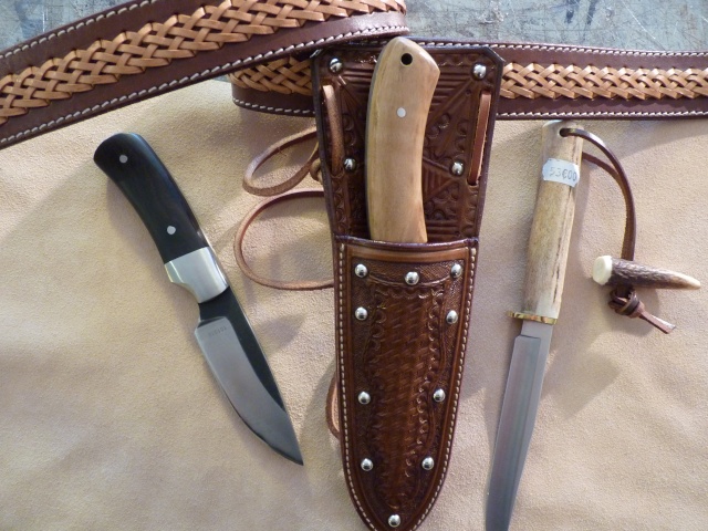 "INDIAN SHEATH" with Knife by SLYE P1020716