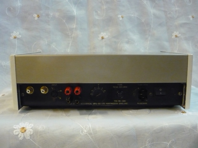 Quad 33 pre amp & 405 mk1 power amp (used) SOLD P1050430