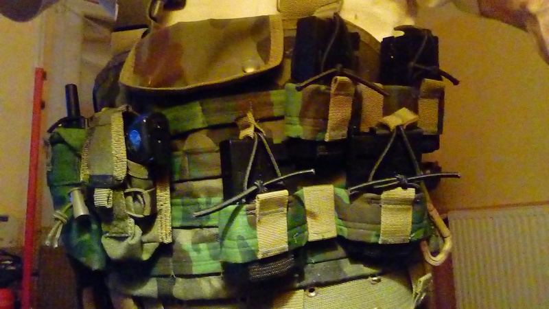 GILET TACTIQUE SNIPER DIY 😉 Dsc_0612