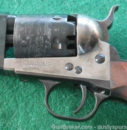 [TROUVE] Colt 1851 UBERTI LONDON Pix08310