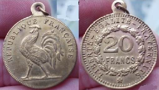 étrange médaille 20 francs  au coq Marian10