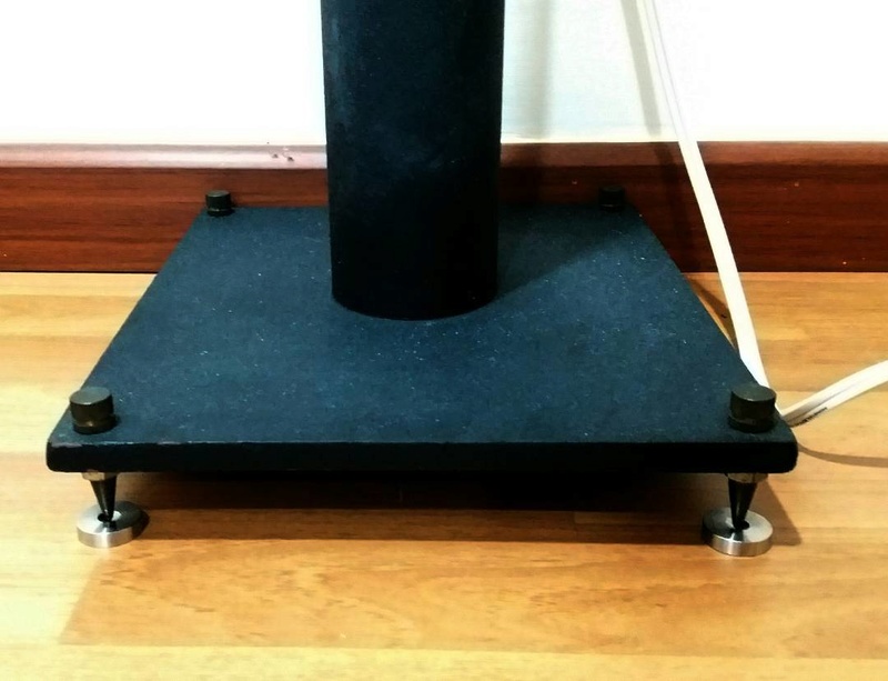 Heavy Duty Speaker Stands for Surround Speakers with Spikes - 1.8mH Spears10