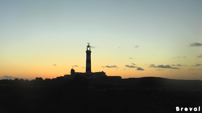 Le Phare avec un Coucher de Soleil Imga0211