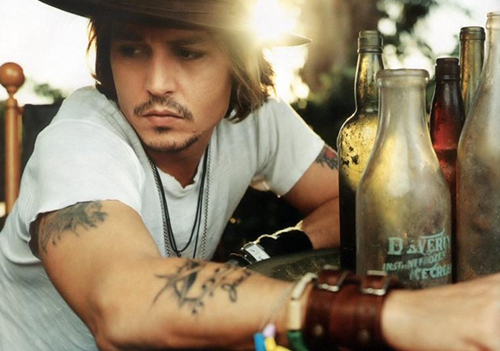 Johnny Depp. <33 - Page 2 Johnny10