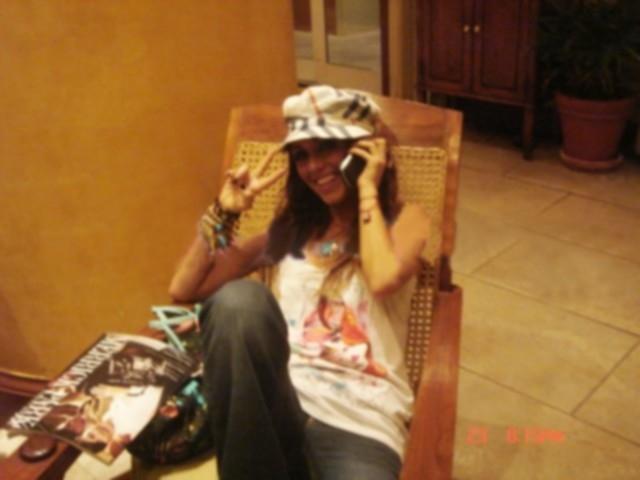 <>Anahi si Telefonul Ei<> 34fctx10