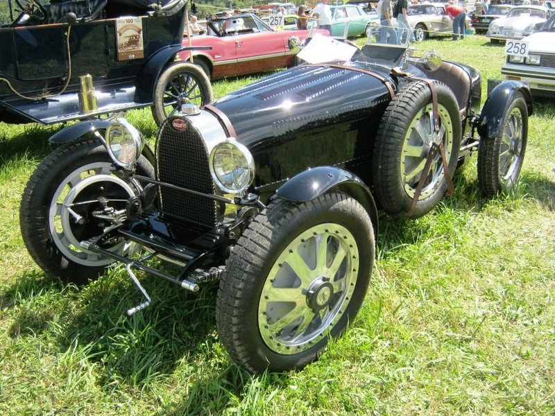 Plusieurs photos : Bugatti (1909-present) Eumvh_15