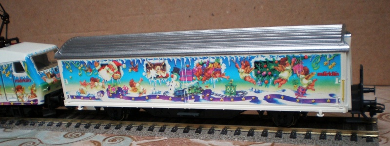 Weihnachtslok Aw611