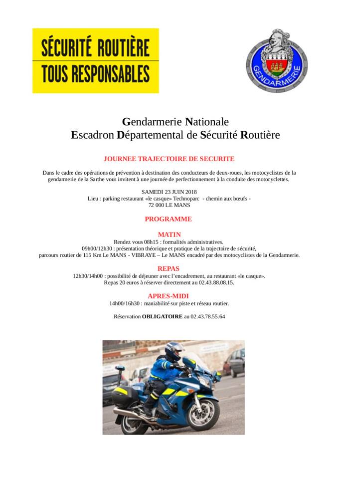 PERFECTIONNEMNT CONDUITE MOTO PAR GENDARMERIE  32834010