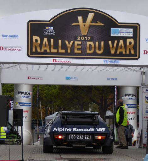 Au rallye du Var on a fêté les 40 ans de la victoire Alpine  P1050610