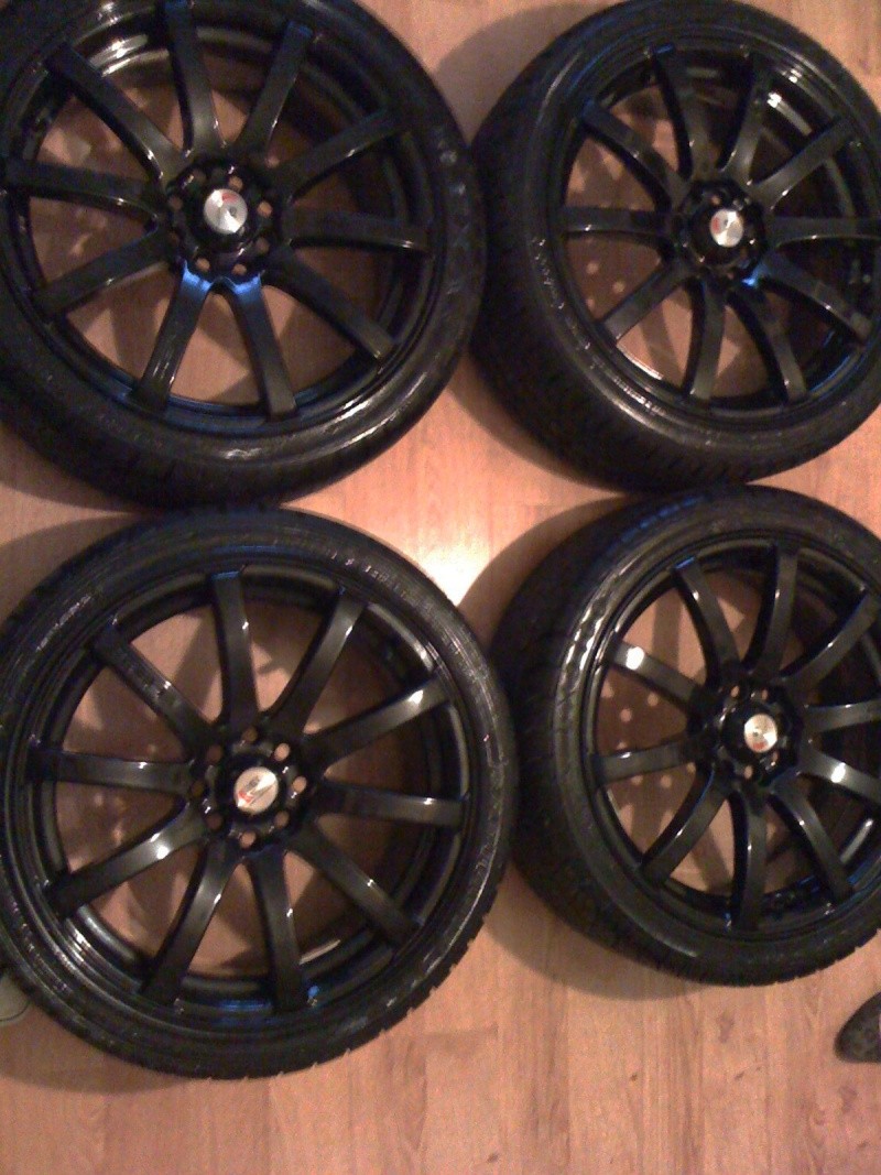 Custom 17" black kei racing force 10 alloys with new low pro tyres Img_0310