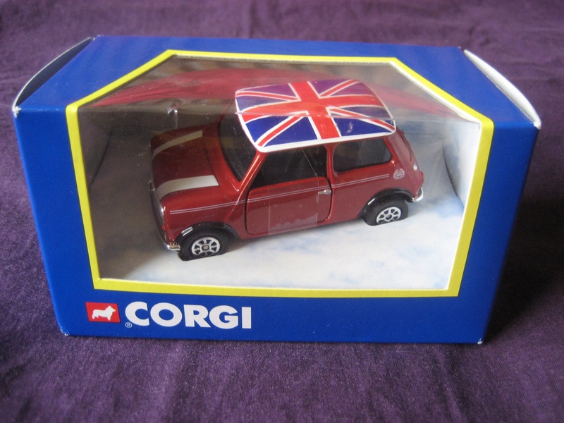 Die cast toys  - Page 2 Corgi_11