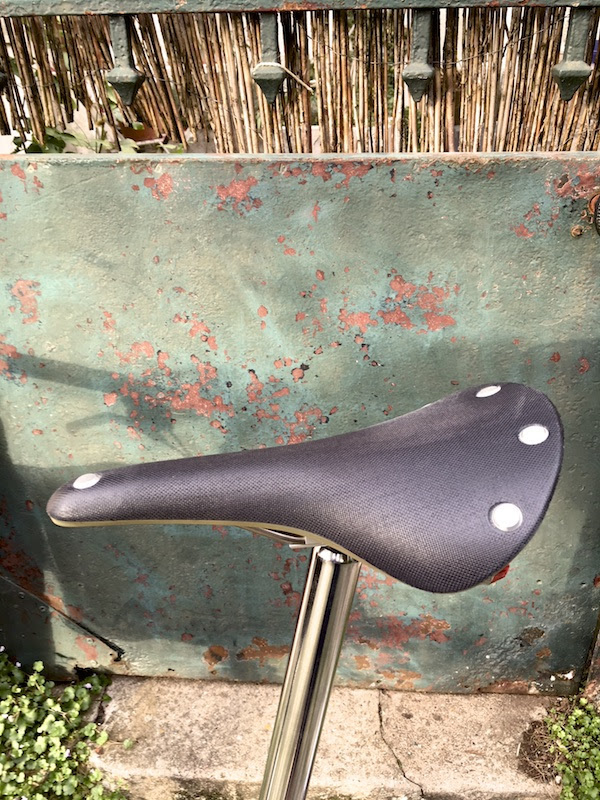 M6l racing green Selle_12