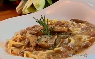 Pasta e Fagioli con Funghi di Cotto e Mangiato , Ricetta fotografata su www.ricettegustose.it Zuppa-10