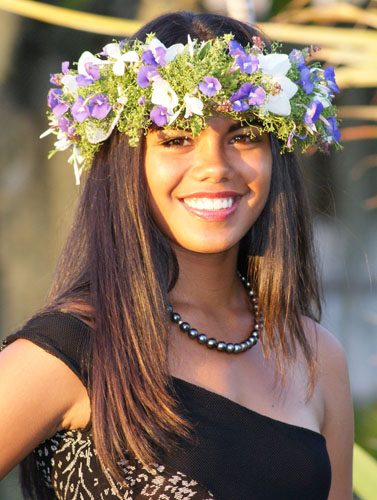 Miss Teenager Papara 2011 - Ragnihei Aukara-Ellacott Ragnih10