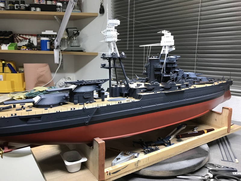 USS ARIZONA 1/200 TRUMPETER - Page 3 D1zu6910