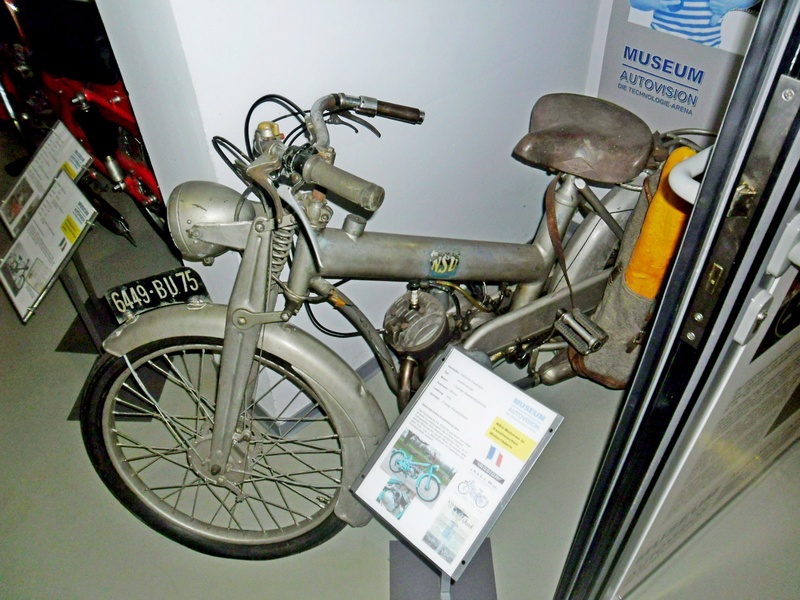 Automobilmuseum Altlußheim bei Speyer. Sam_9425