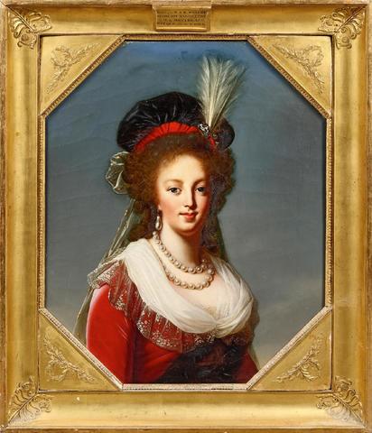 Marie-Antoinette en buste, robe rouge et toque, par et d'après Elisabeth Vigée Le Brun  18101110