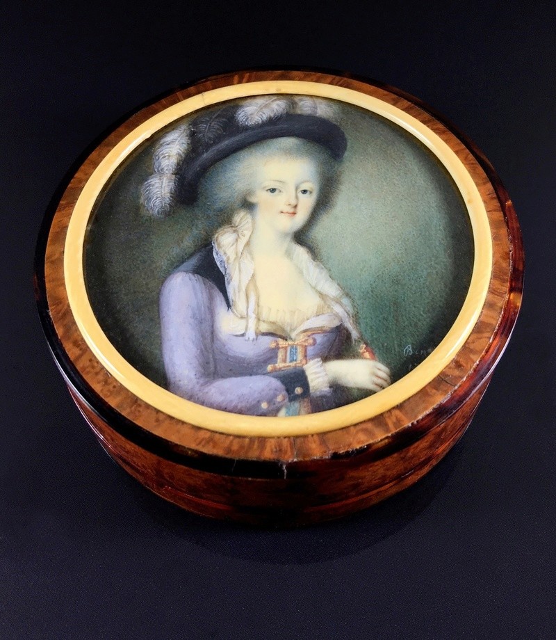 Les portraits de Marie-Antoinette par Vincenza Benzi-Bastéris Img_3532