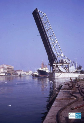 Cargo Notre Dame d'Afrique Captu573