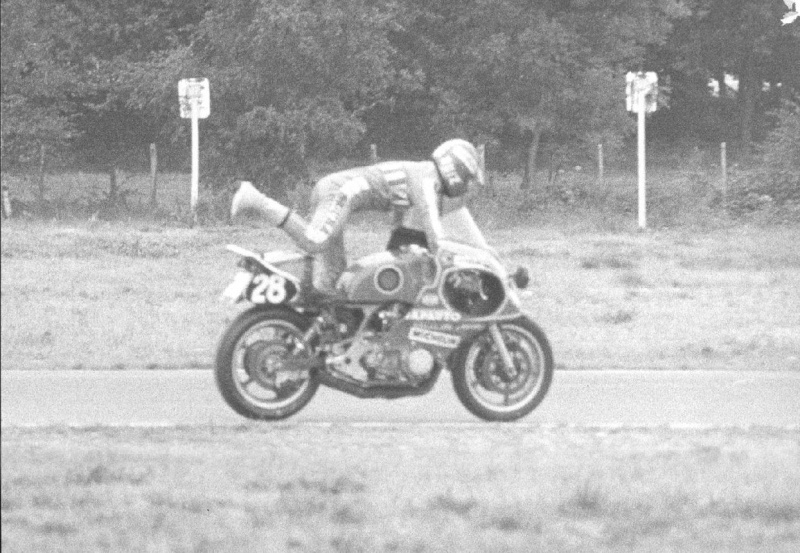 Bol d'Or 1975 VIDEO BIKE 70 Moto_011