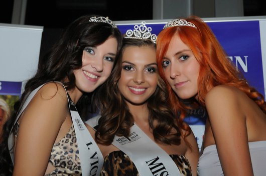 Road to "Ceska Miss 2011" (Czech Republic Universe, World and Earth) - Page 2 74108_10